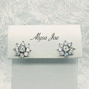 925 Silver Cubic Zirconia Stud & Earring Cuff Set